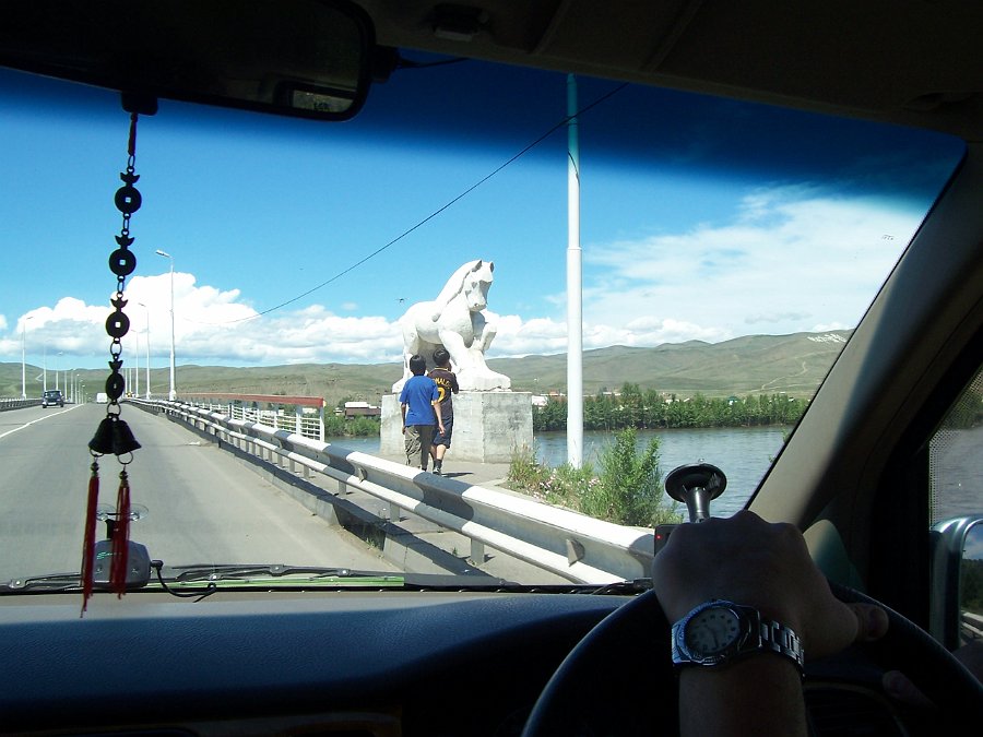 101_0258.JPG - Выезжаем из Кызыла. Мост через Енисей